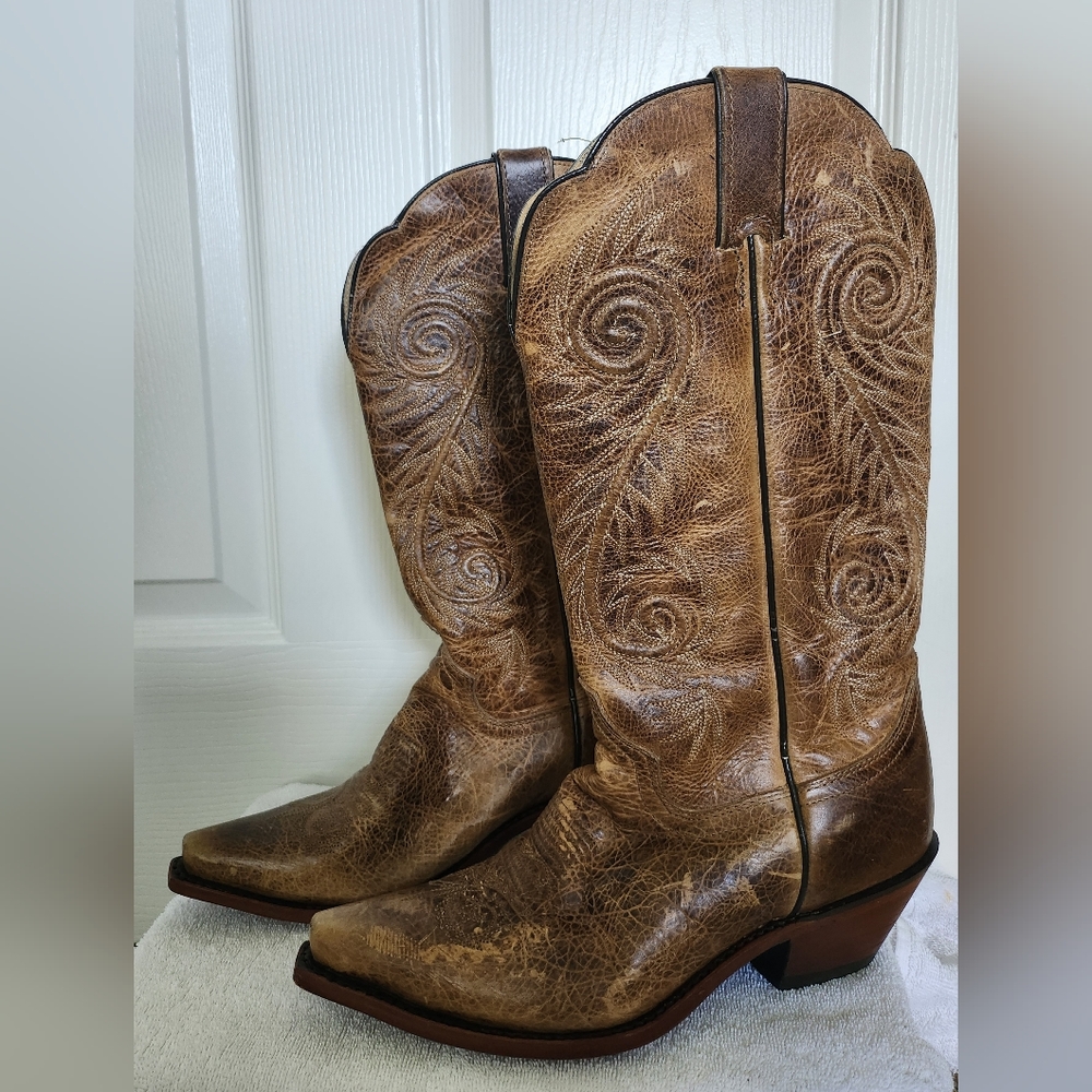 Justin boots size 8